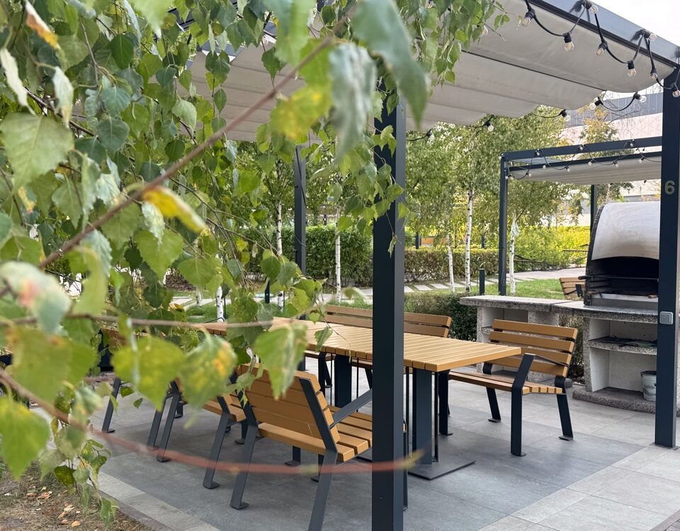 Best Outdoor Living Solutions for Wisconsin Weather